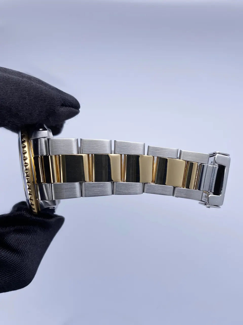 Rolex Blue Bezel Submariner - Hình 7