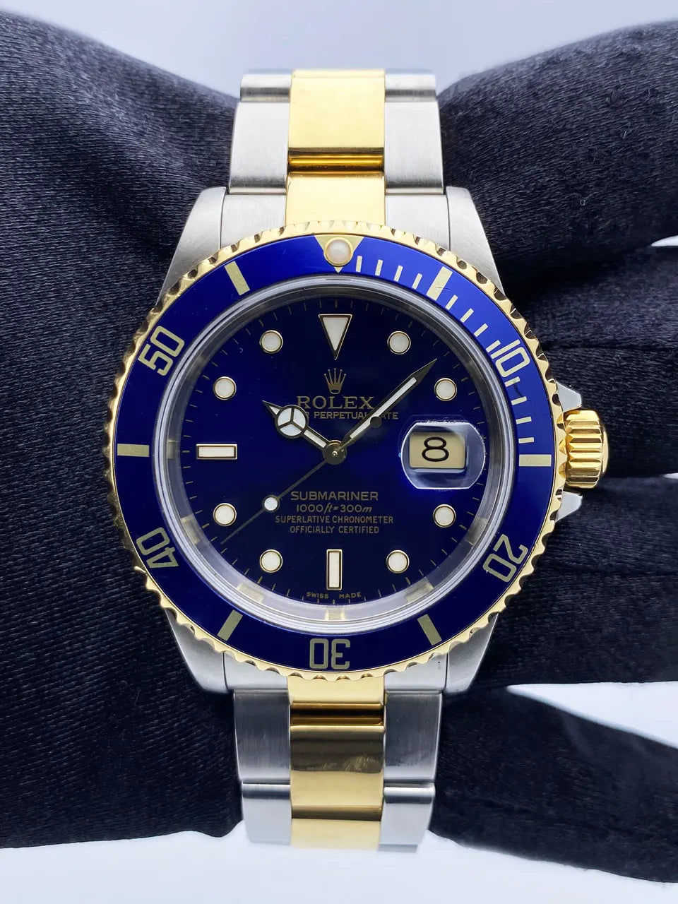 Rolex Two-Tone Blue Submariner - Hình 2