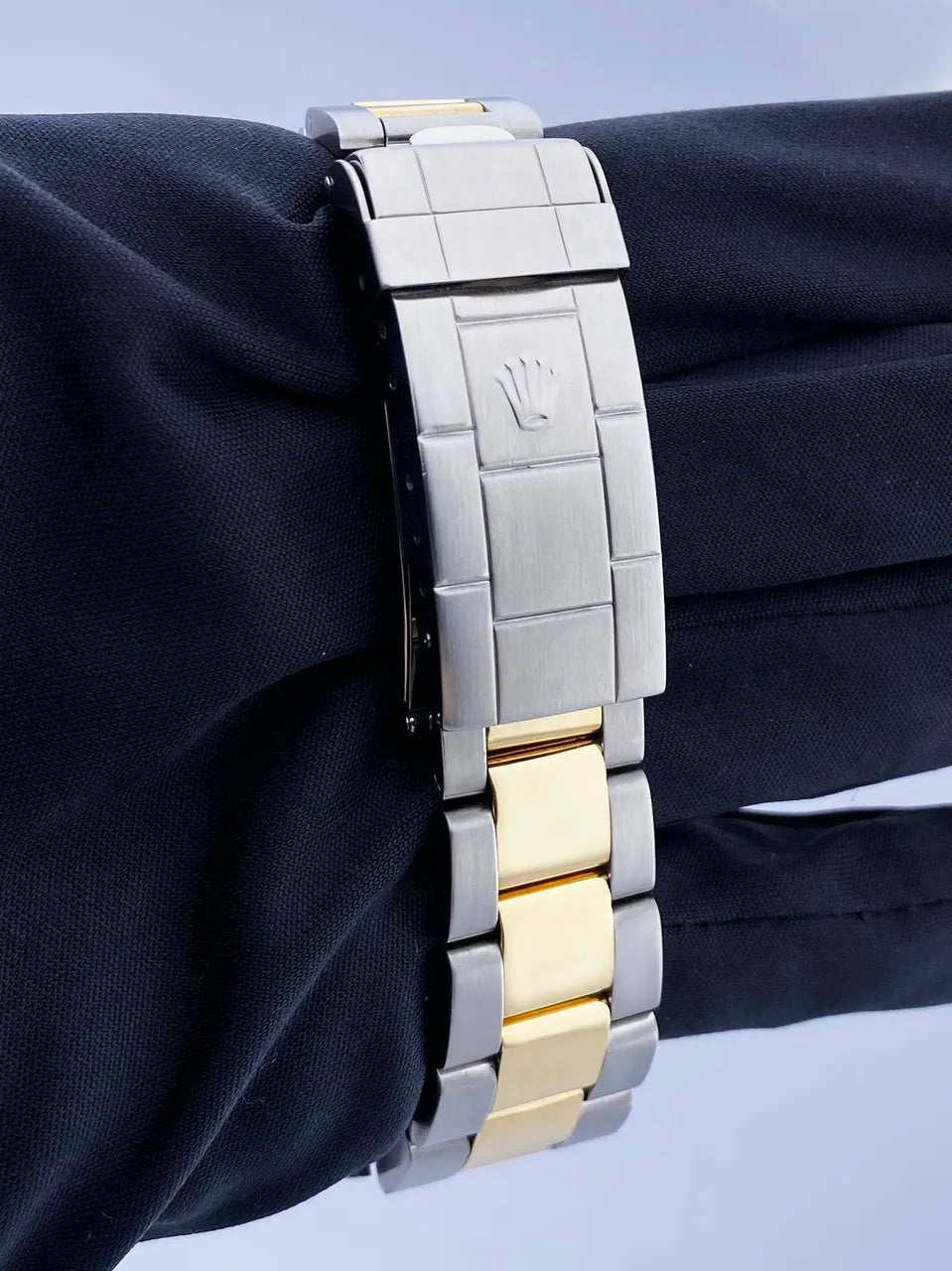 Rolex Gold Diamond Submariner - Hình 7
