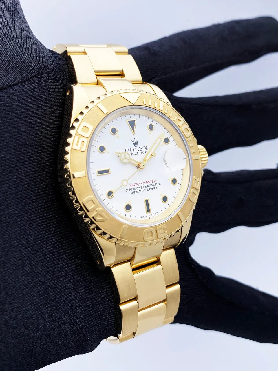 white Rolex Yacht-Master Gold - Hình 2