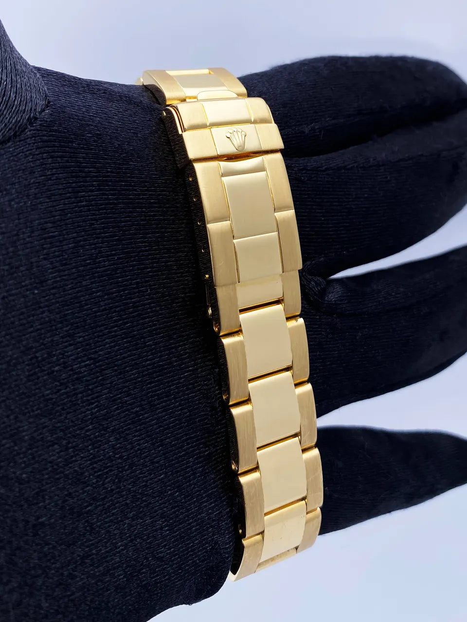 Rolex Gold White Dial yacht - Hình 6
