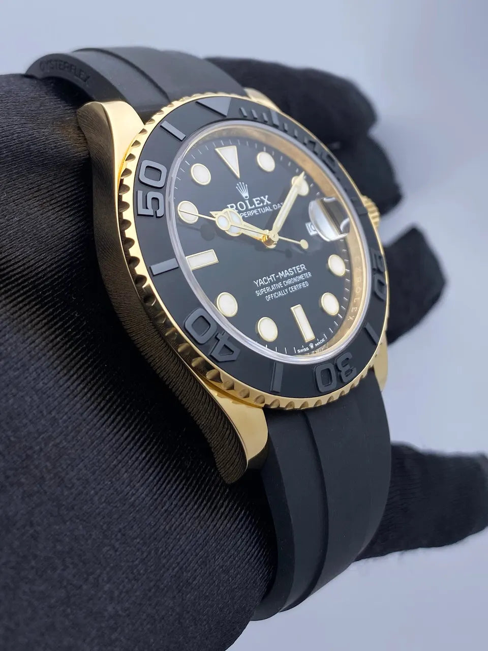 Rolex Gold Rubber Yacht-Master - Hình 4