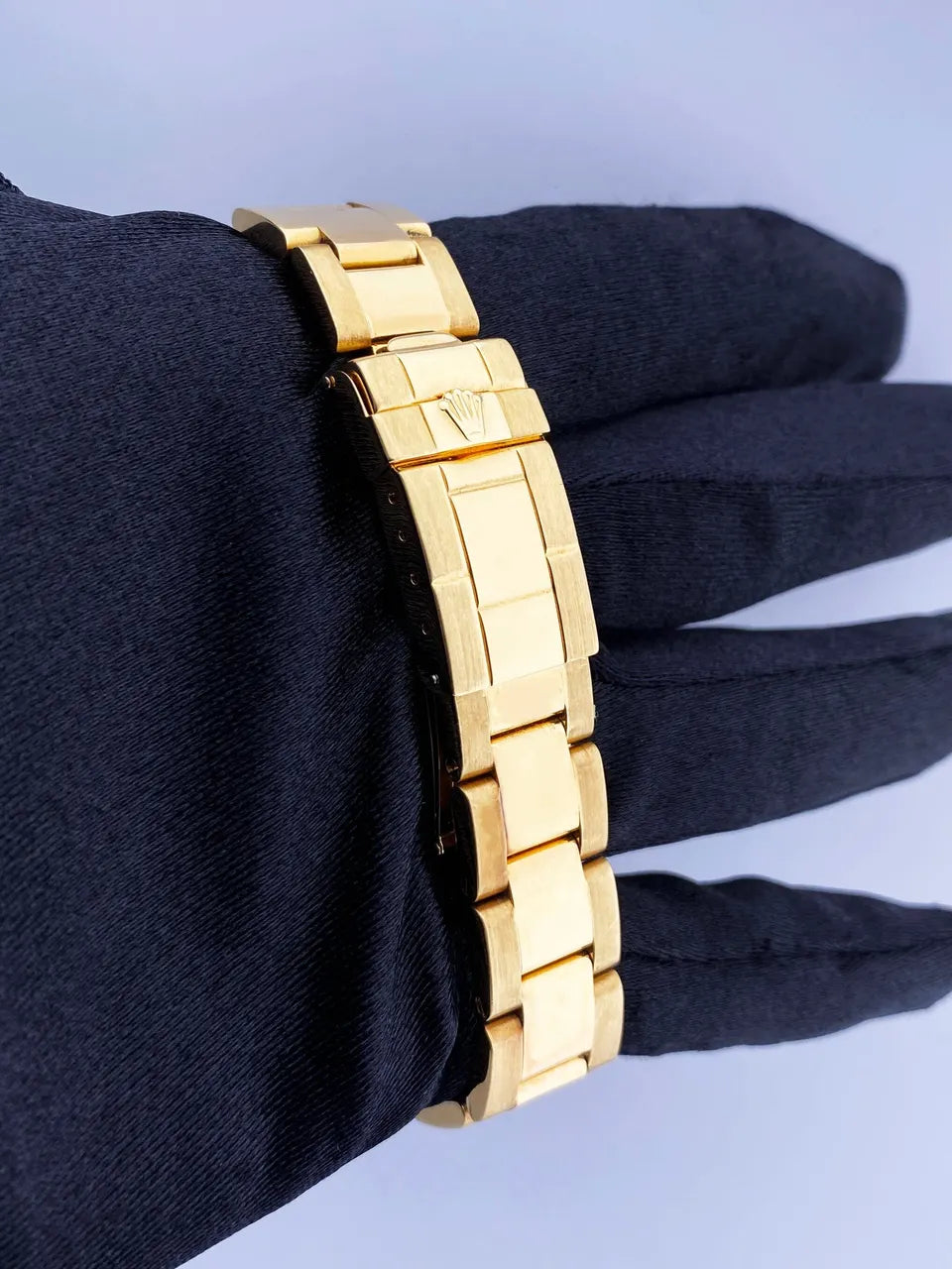 Rolex Yacht-Master 40 Yellow Gold Blue Dial - Hình 7