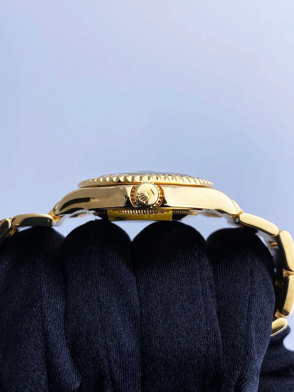 Rolex 18K Gold Yacht-Master - Hình 3
