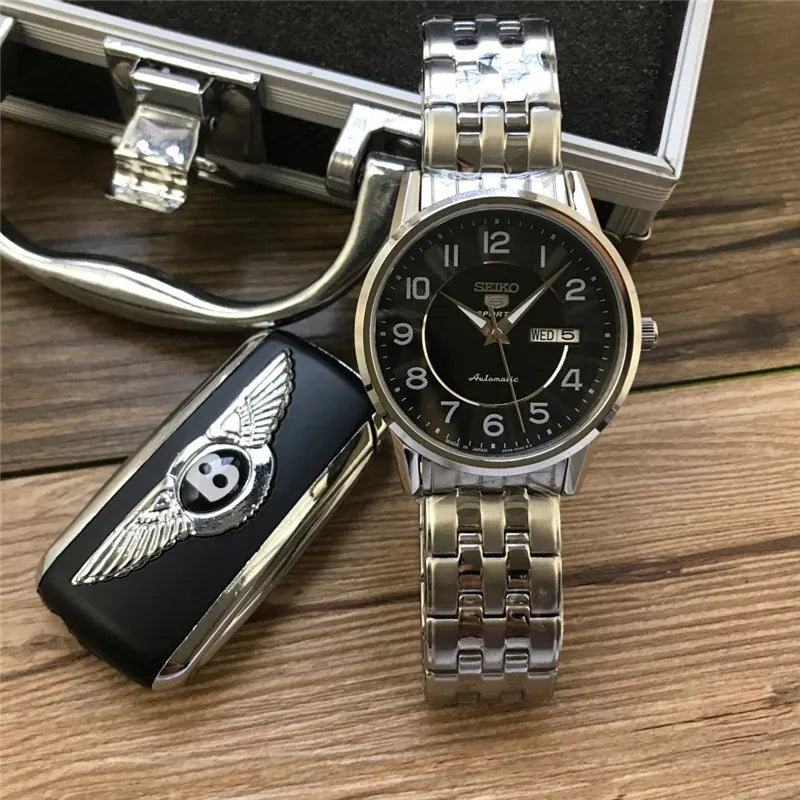 sports Seiko Black Dial Watch - Hình 6
