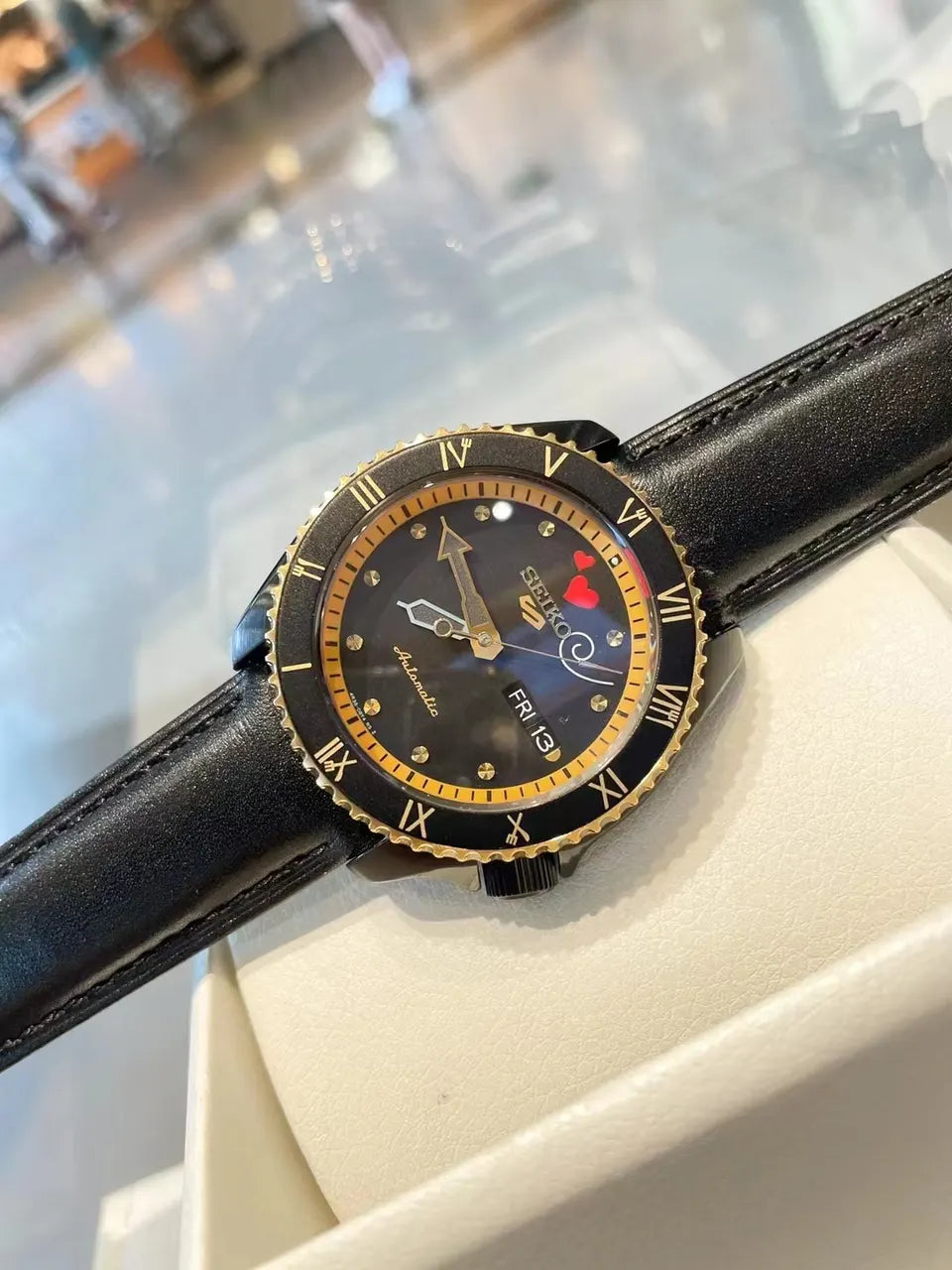 Seiko Black Leather Automatic Watch - Hình 2