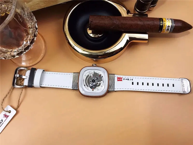 SevenFriday White Edge - Hình 4