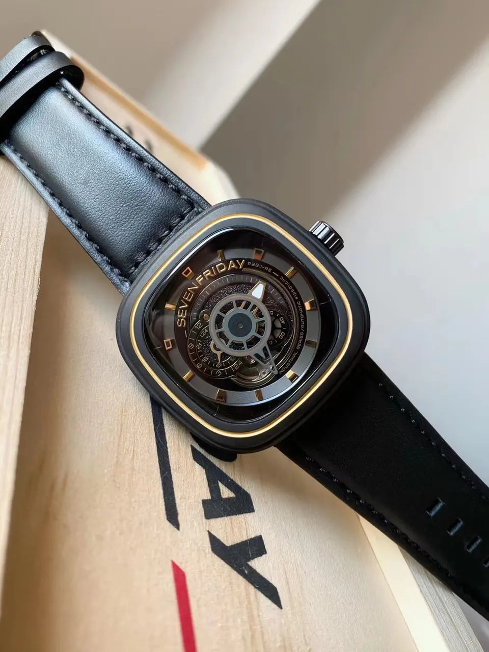 SevenFriday P2B/01 Watch