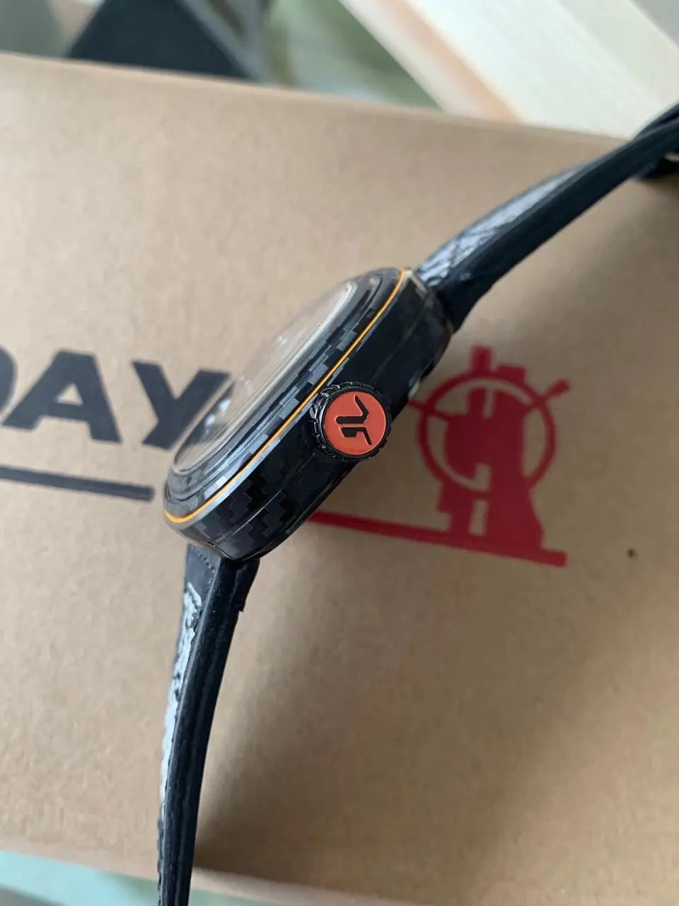 SevenFriday P3C/07 Watch - Hình 12