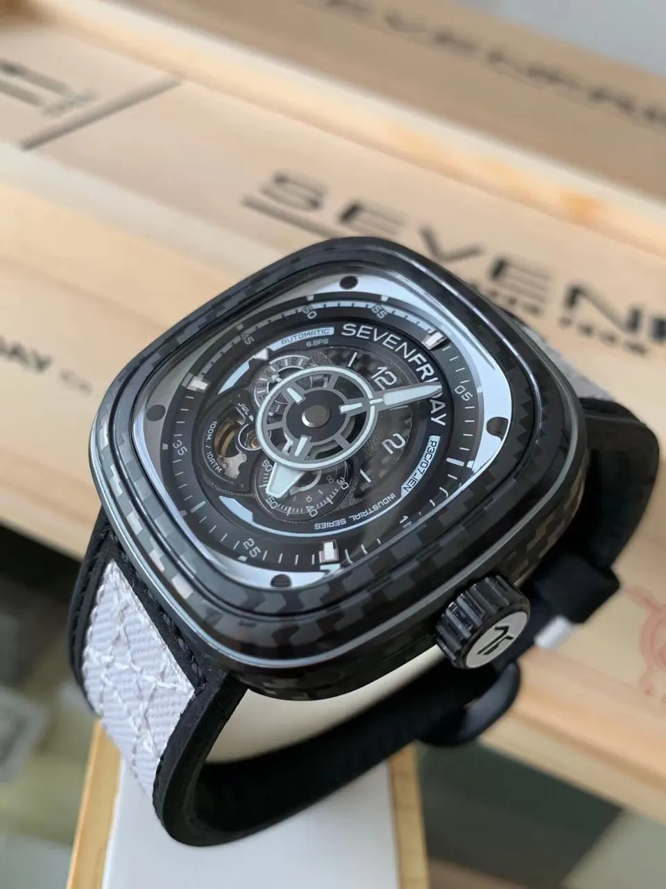 SevenFriday P3C/07 Watch - Hình 8