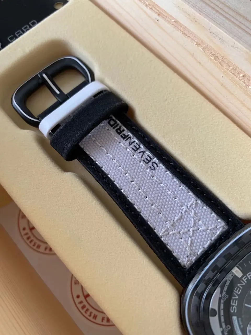 SevenFriday P3C/07 Watch - Hình 5