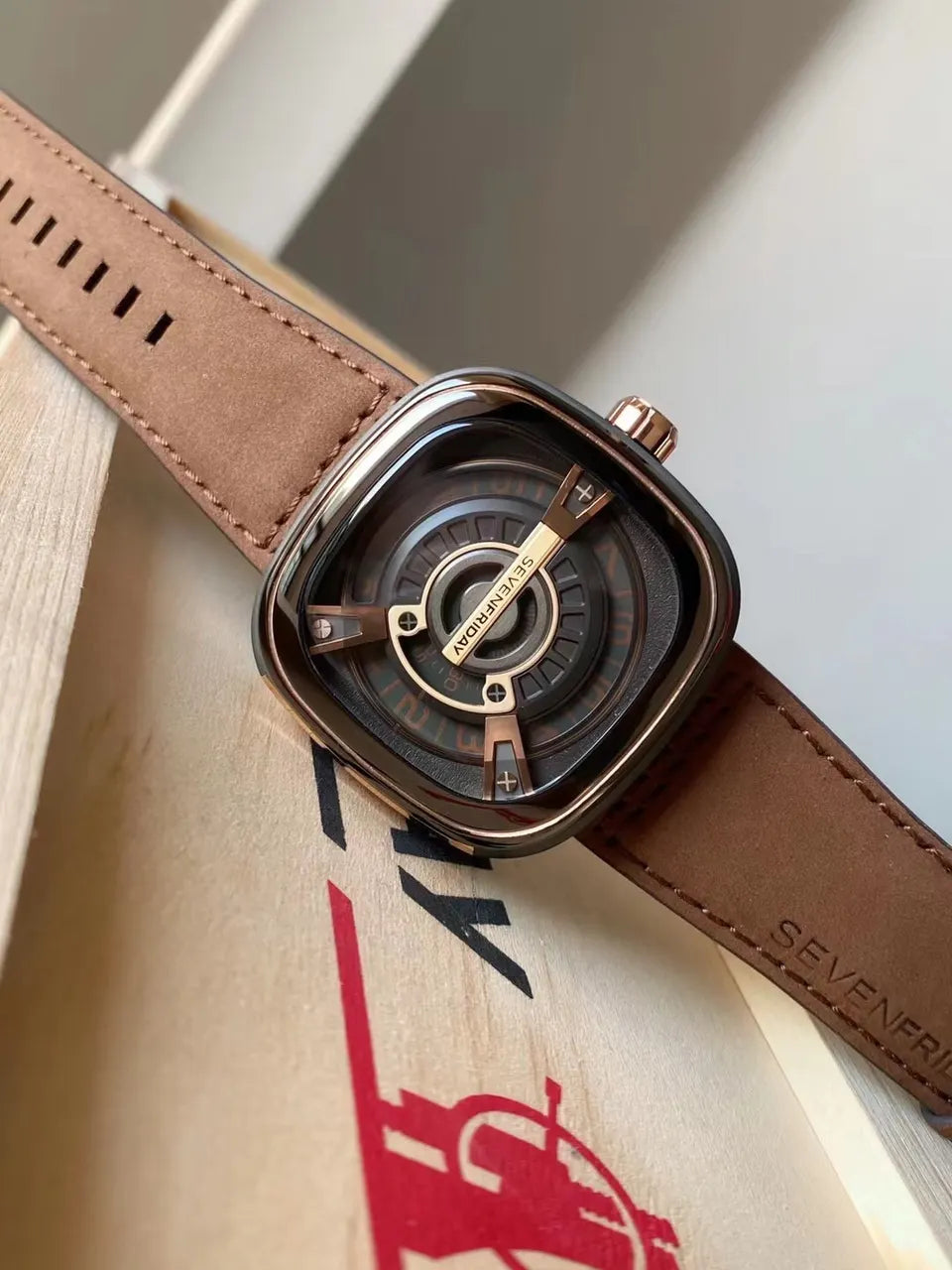 SevenFriday M3/01 Brown - Hình 4