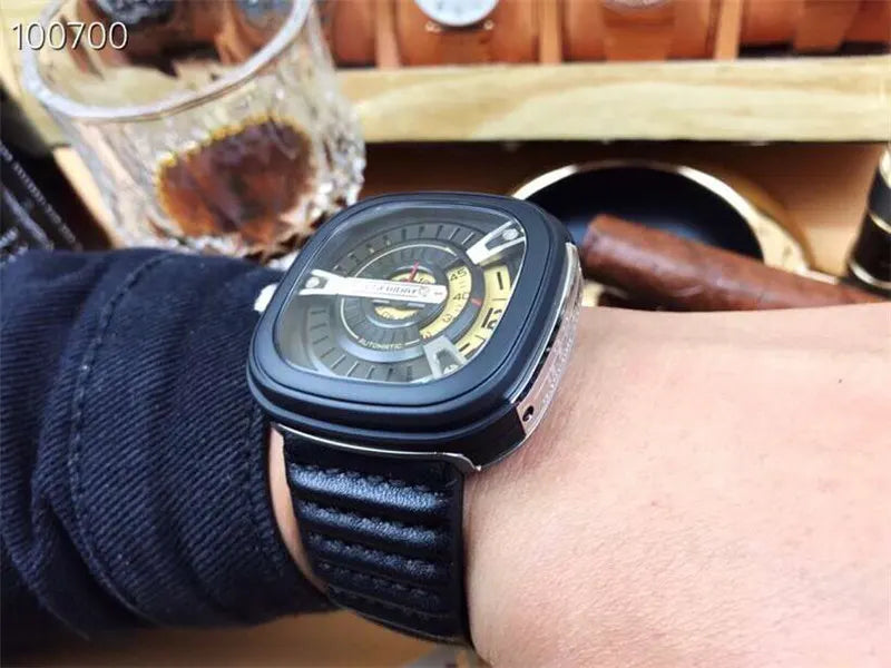 SevenFriday M1/04 - Hình 4