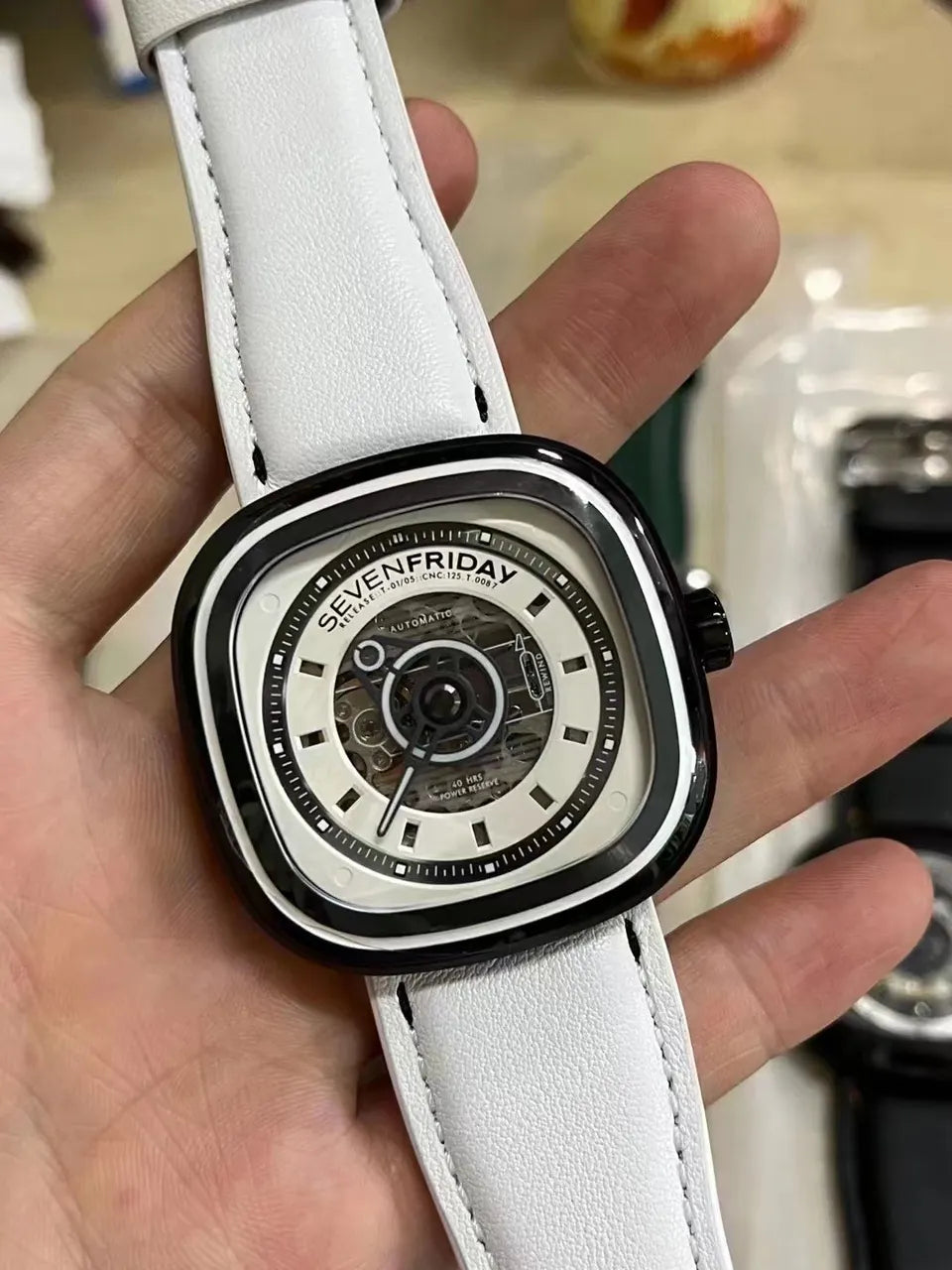 SevenFriday White Dial Watch - Hình 2