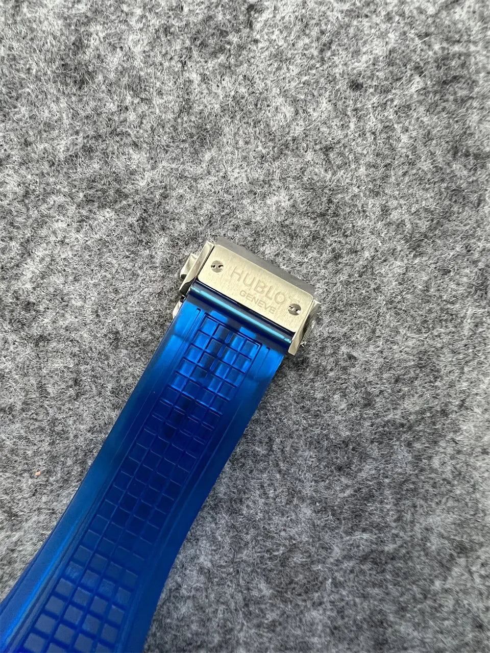 Hublot Blue Sapphire Skeleton - Hình 2