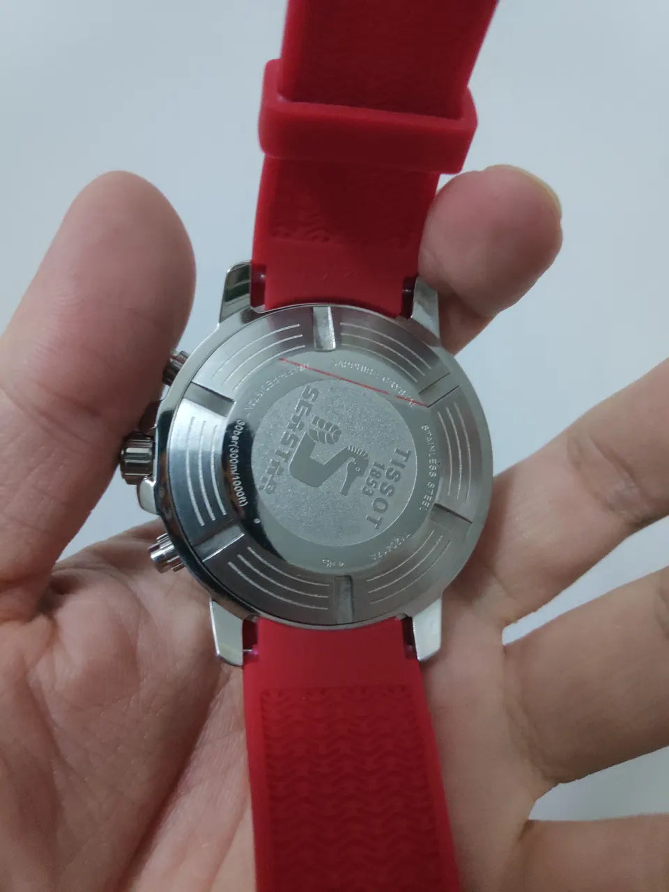 Tissot Red Rubber Chronograph - Hình 2