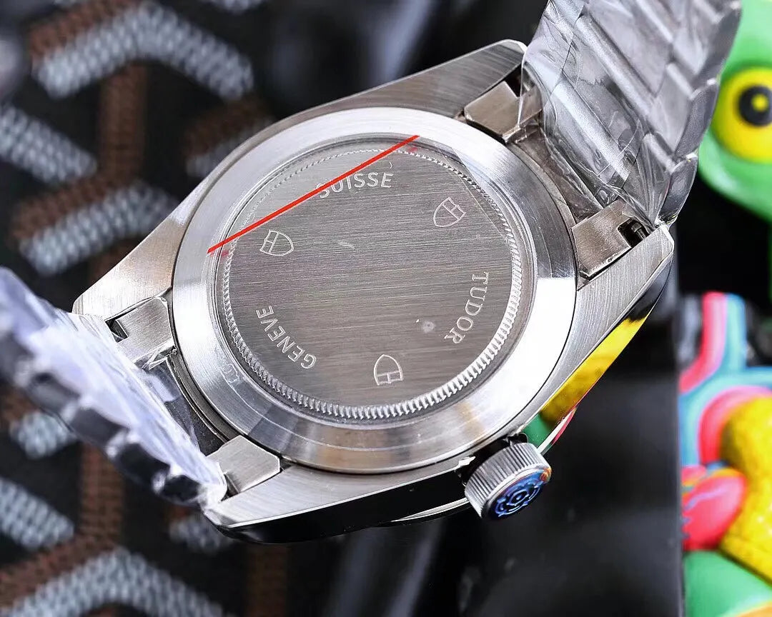 Tudor Black Bay GMT steel - Hình 6