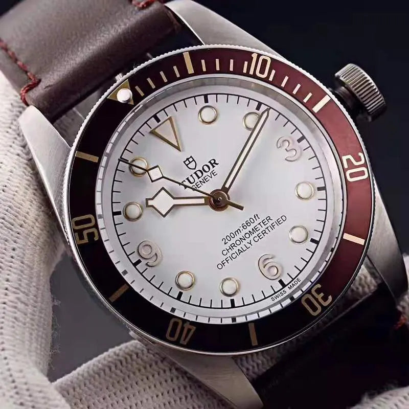 bezel Tudor Black Bay Burgundy - Hình 4