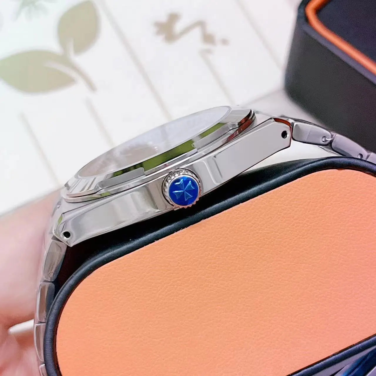 Overseas Green Dial - Hình 3