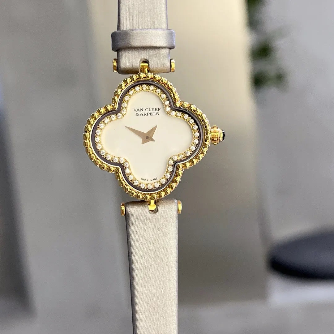 Van Cleef Alhambra Diamond - Hình 13