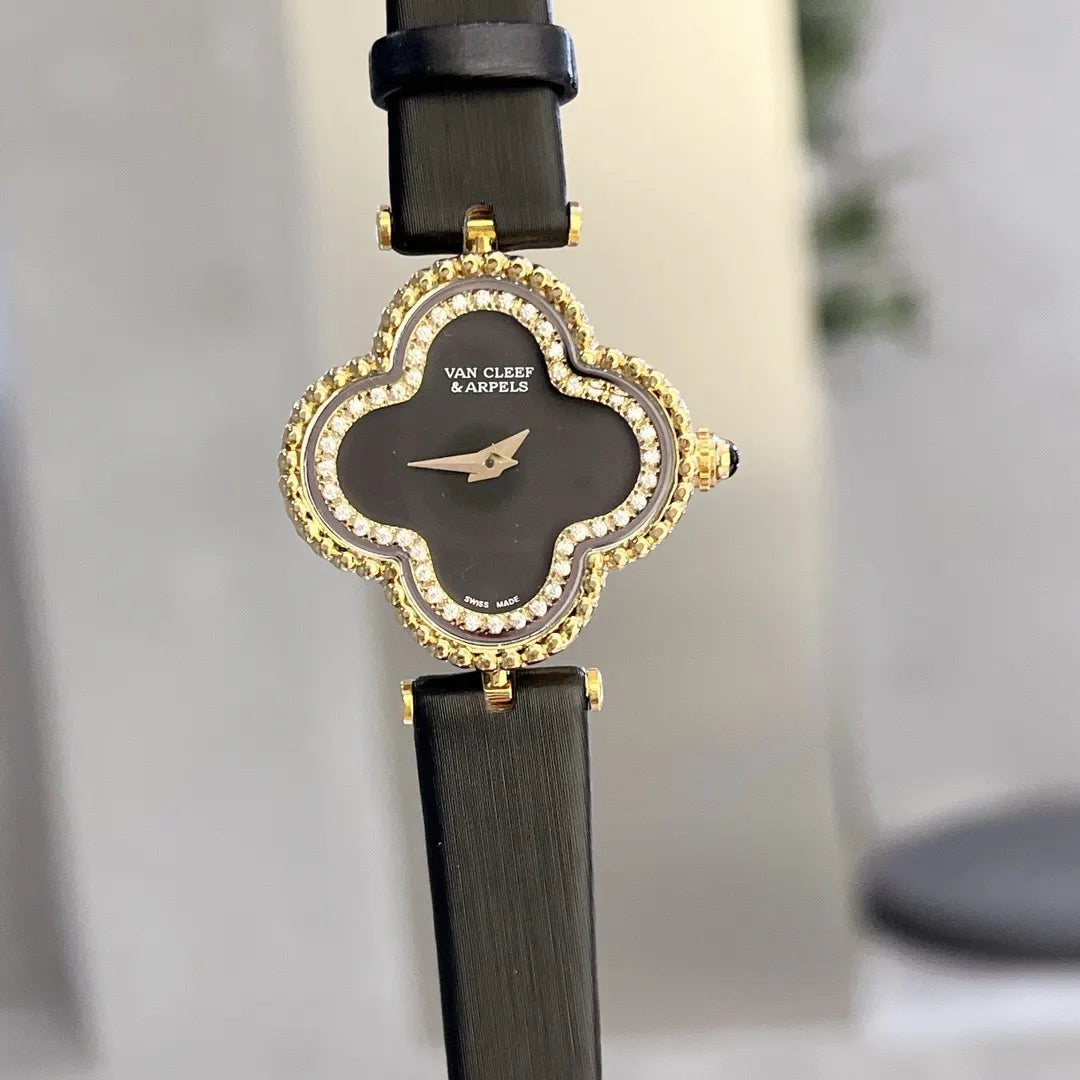 Van Cleef Alhambra Diamond - Hình 12