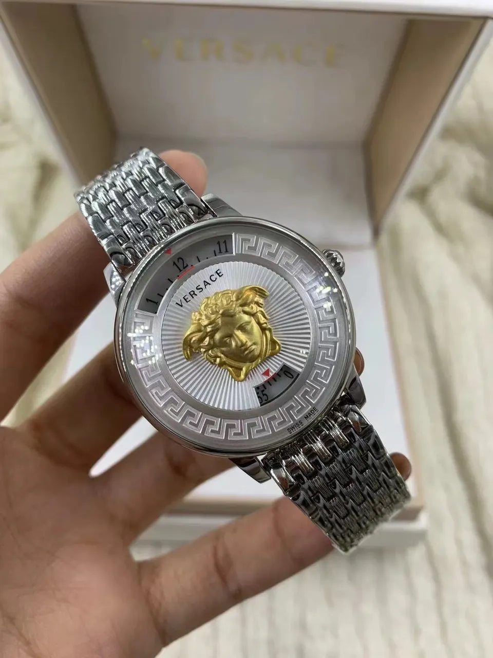 medusa Versace Rose Gold Watch - Hình 7