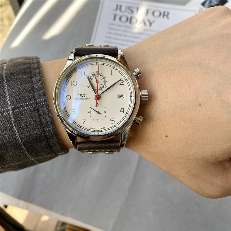 IWC Cream Dial Chronograph - Hình 2