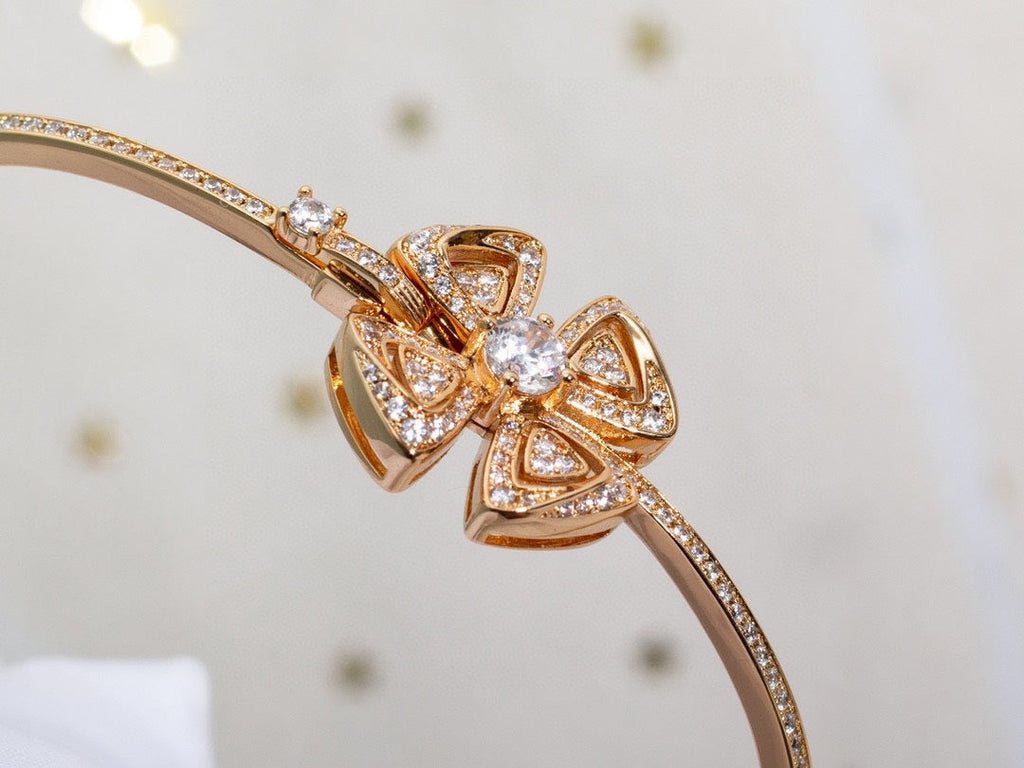 Bvlgari FIOREVER DIAMOND PINK GOLD BRACELET